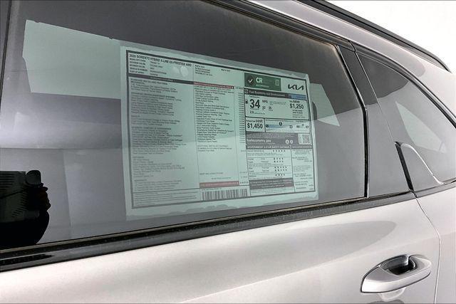 new 2026 Kia Sorento Hybrid car, priced at $45,870