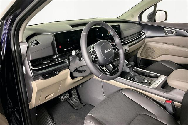new 2026 Kia Carnival car, priced at $37,819