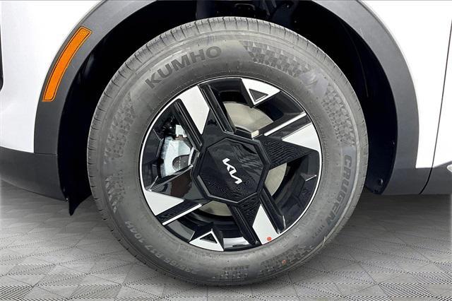 new 2026 Kia Sportage car, priced at $27,289