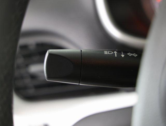 used 2015 Jeep Cherokee car, priced at $11,795