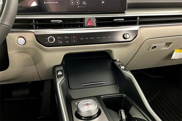 new 2026 Kia Sorento Hybrid car, priced at $40,040