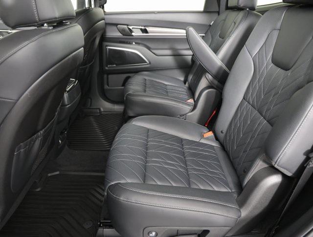 new 2025 Kia Telluride car, priced at $50,399