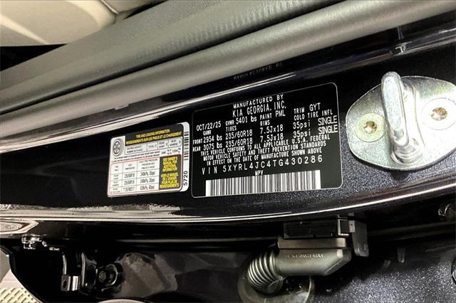 new 2026 Kia Sorento car, priced at $33,695