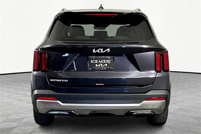 new 2026 Kia Sorento car, priced at $33,695