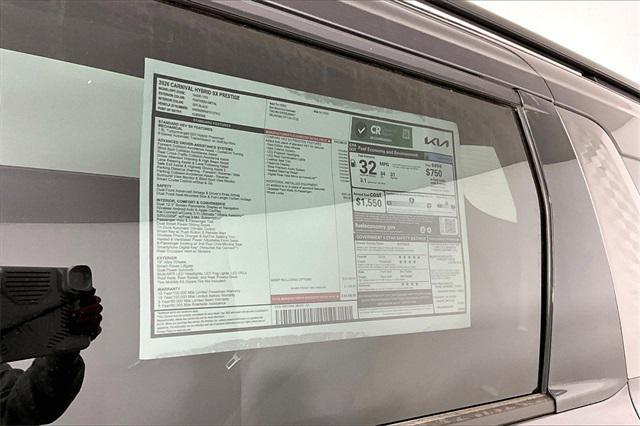 new 2026 Kia Carnival Hybrid car, priced at $52,773