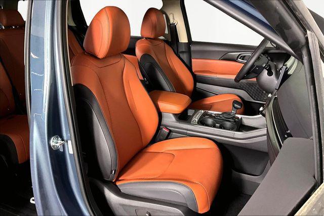 new 2026 Kia Carnival car, priced at $52,175