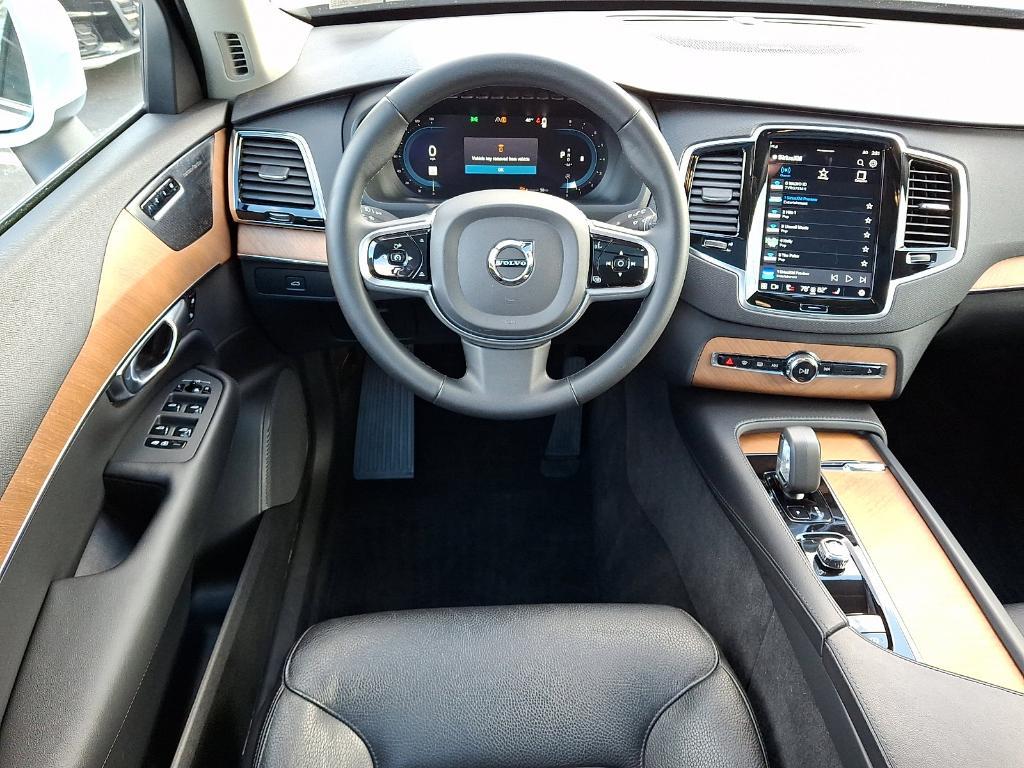 used 2023 Volvo XC90 car, priced at $40,593