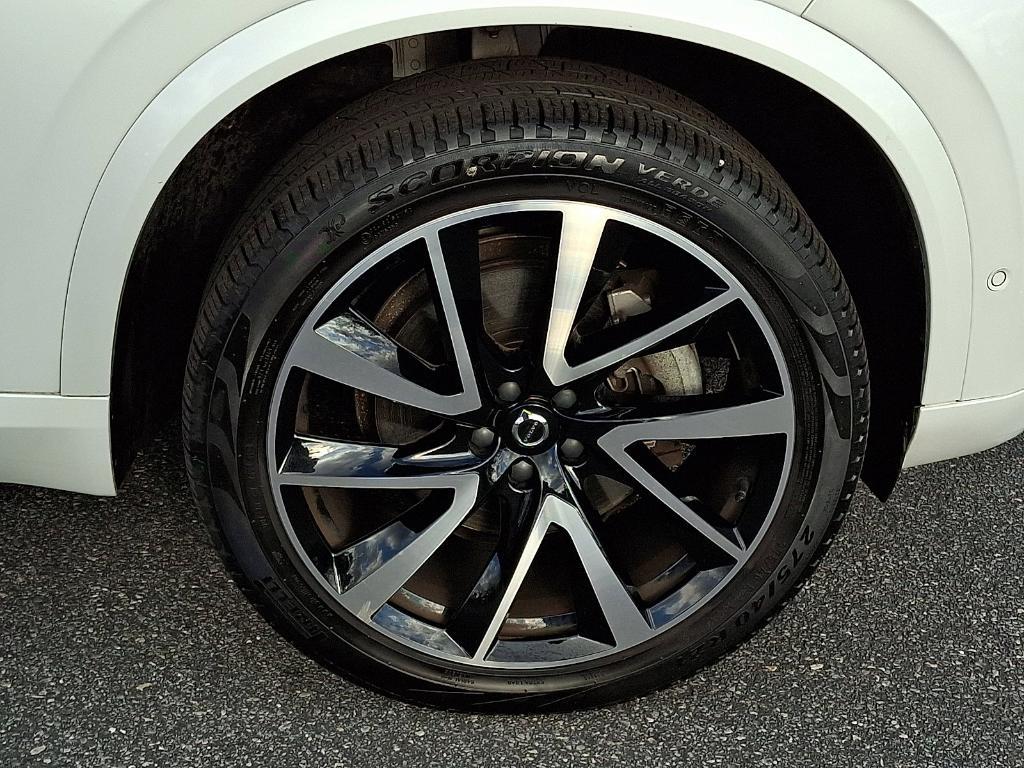 used 2023 Volvo XC90 car, priced at $40,593