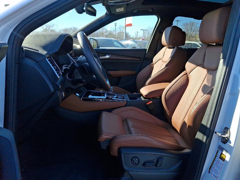 used 2025 Audi Q5 car, priced at $47,250