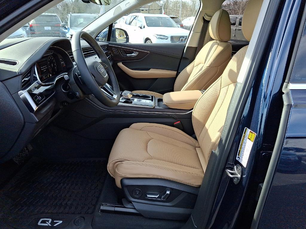 used 2025 Audi Q7 car, priced at $79,993
