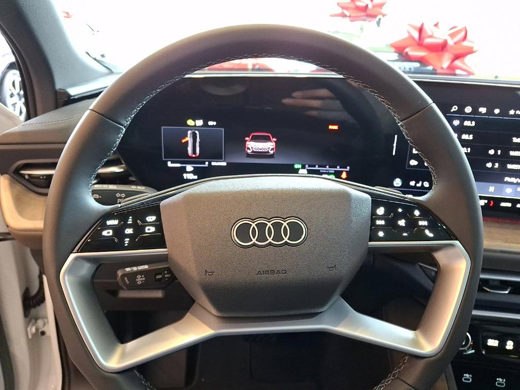 new 2025 Audi Q5 car, priced at $62,080