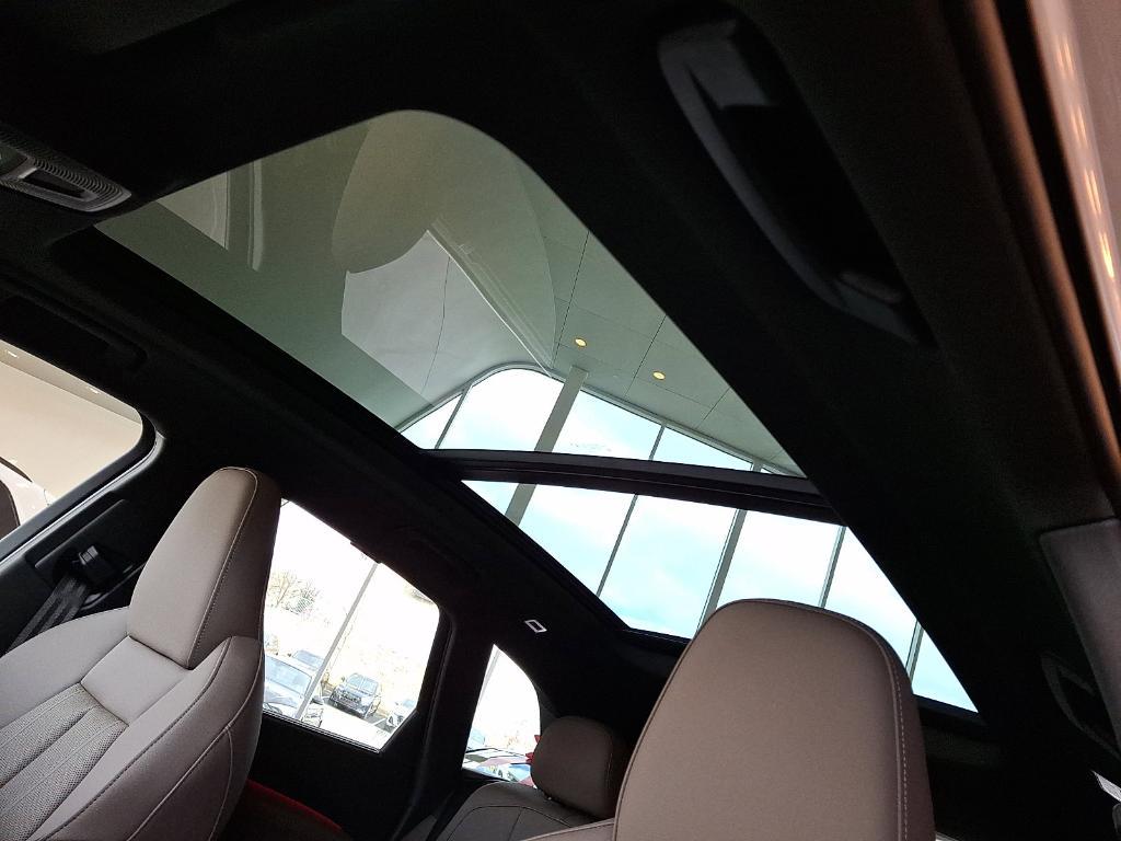 new 2025 Audi Q5 car, priced at $62,080