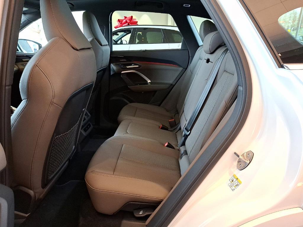 new 2025 Audi Q5 car, priced at $62,080