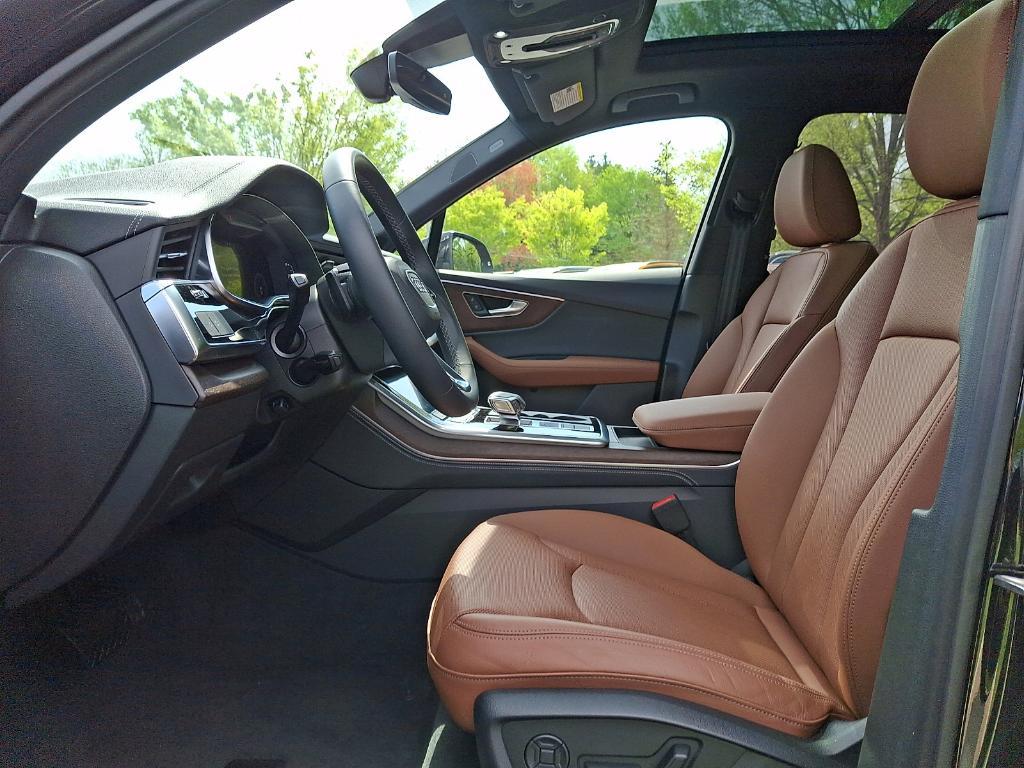 used 2025 Audi Q7 car, priced at $57,993
