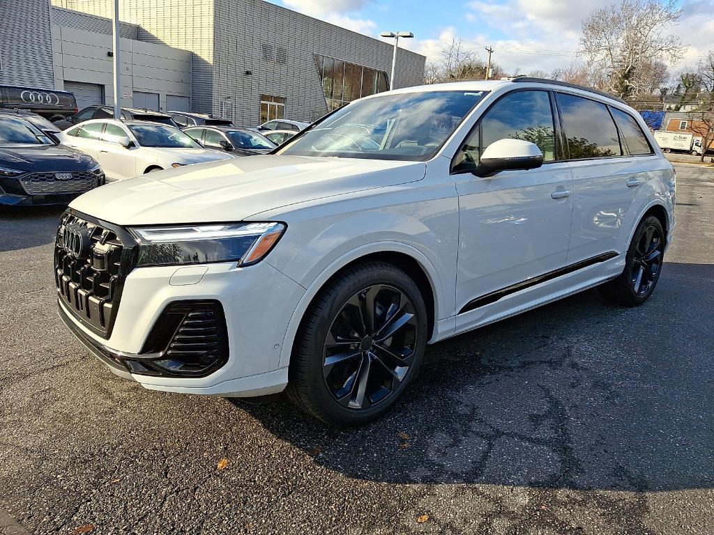 new 2026 Audi Q7 car, priced at $78,295