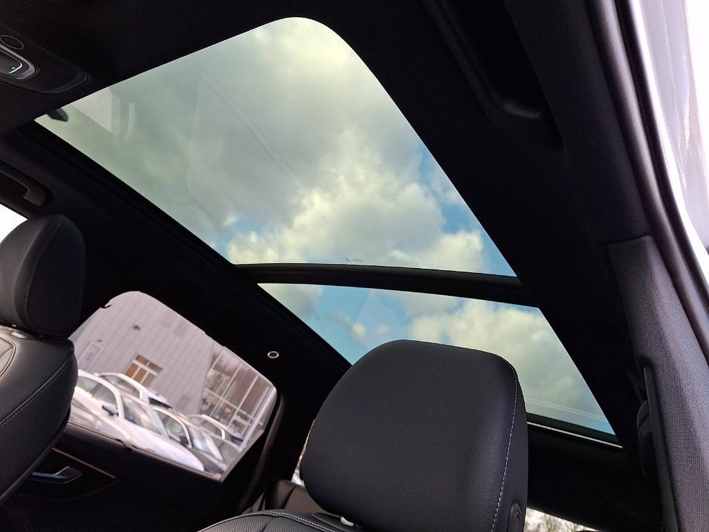 new 2026 Audi Q7 car, priced at $78,295