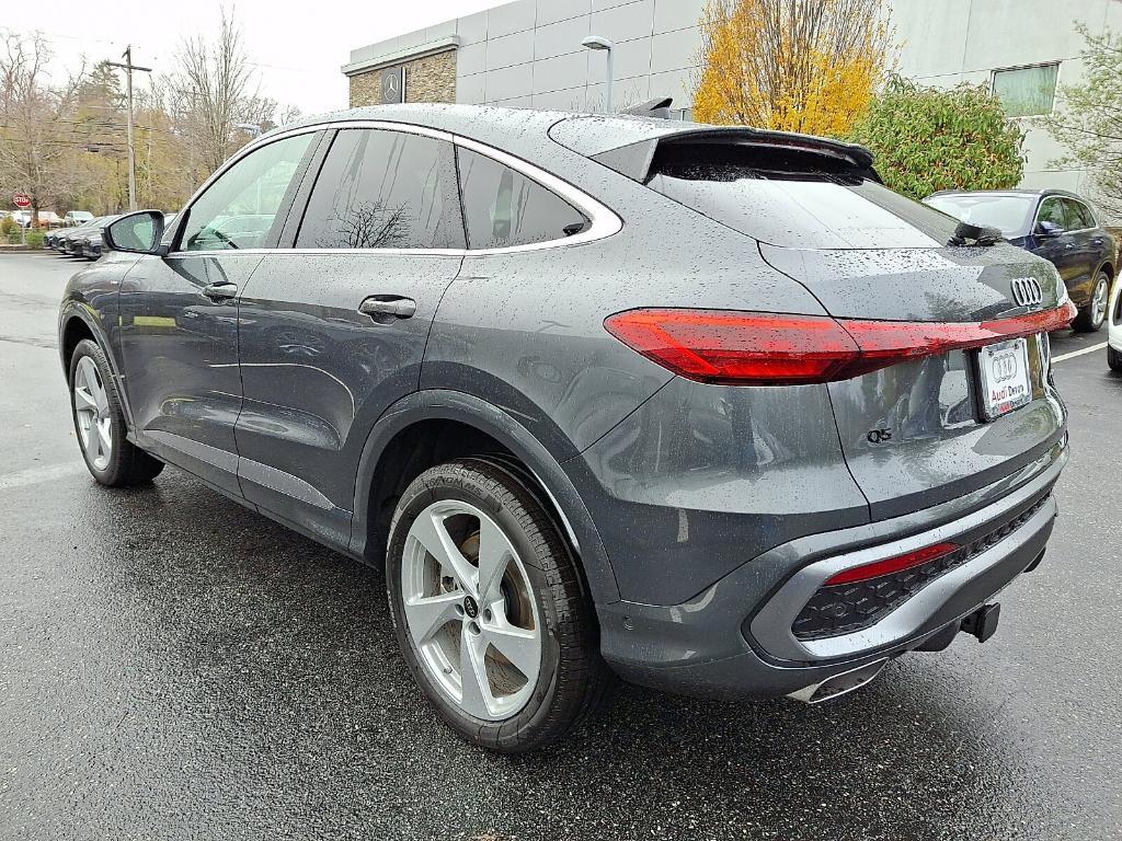 new 2025 Audi Q5 car, priced at $64,180