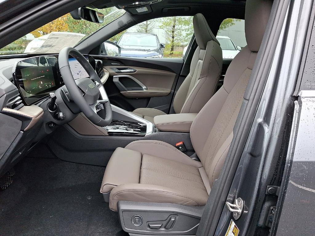 new 2025 Audi Q5 car, priced at $64,180