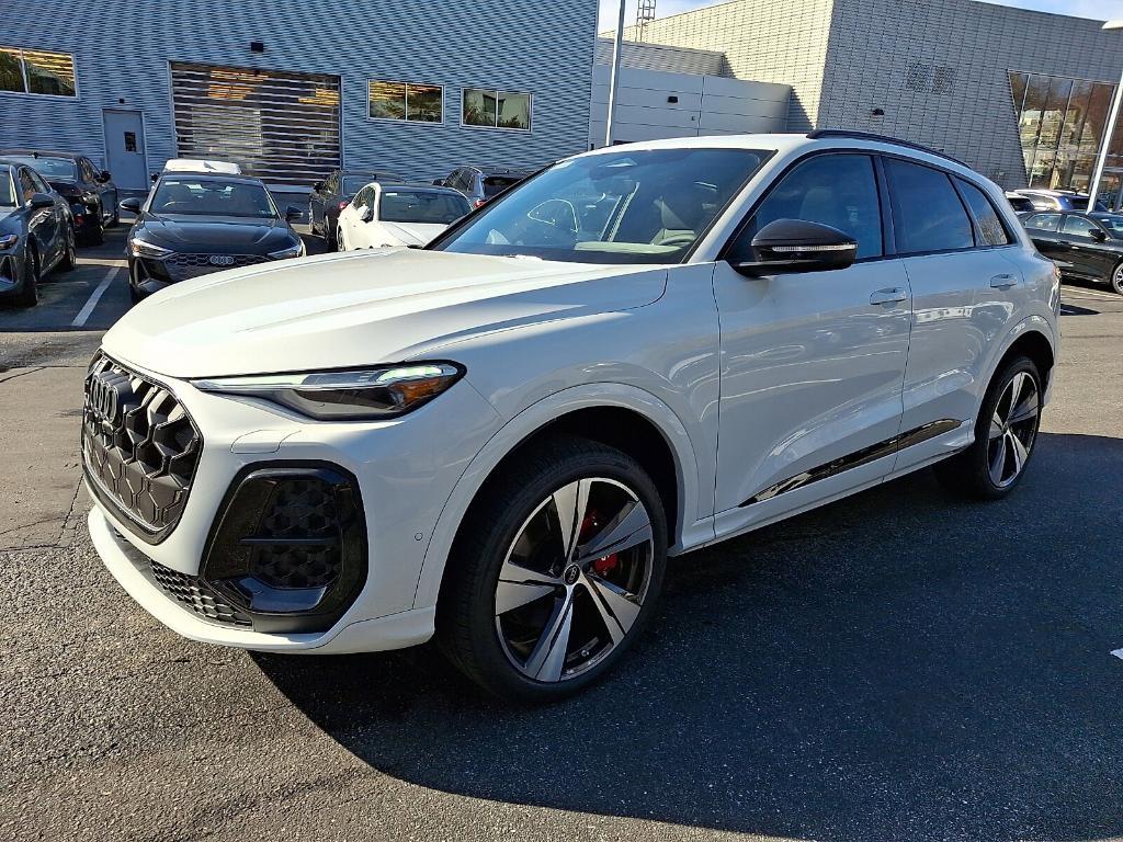 new 2025 Audi SQ5 car, priced at $72,620