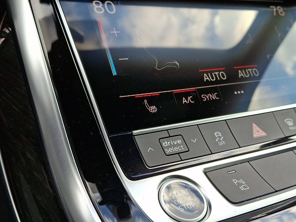 new 2026 Audi Q7 car, priced at $68,445