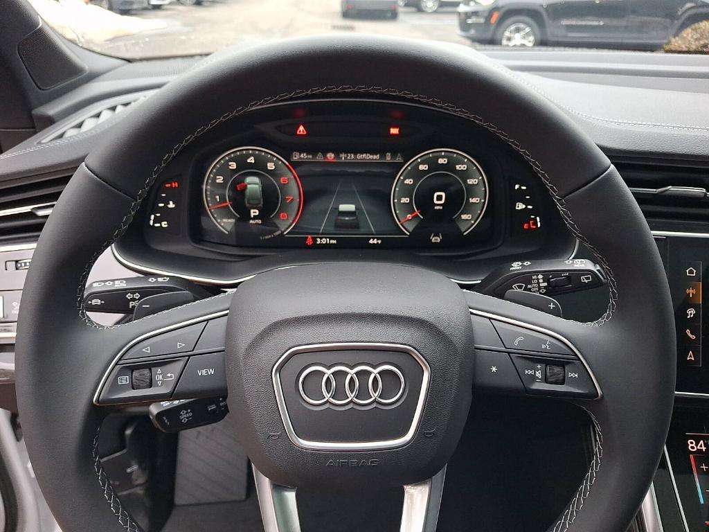 new 2026 Audi Q7 car, priced at $78,295