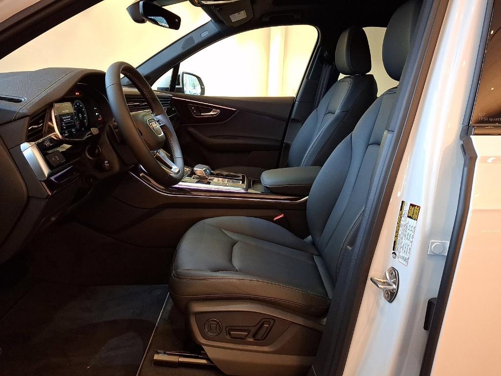 new 2026 Audi Q7 car, priced at $68,445