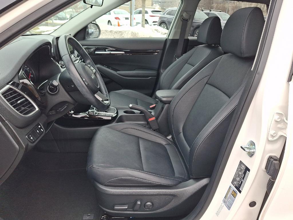 used 2023 Kia Seltos car, priced at $21,993