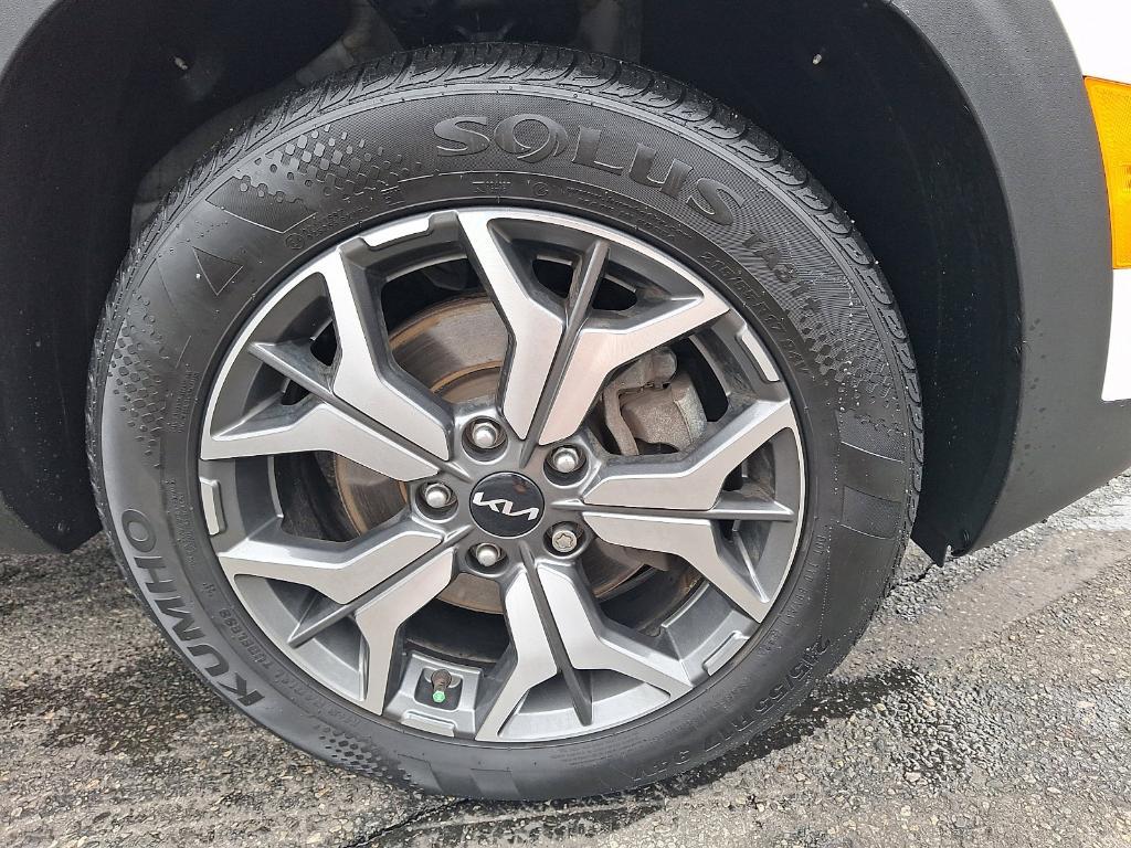 used 2023 Kia Seltos car, priced at $21,993
