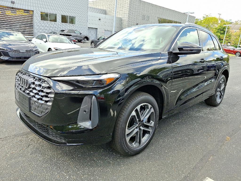 new 2025 Audi Q5 car, priced at $60,630