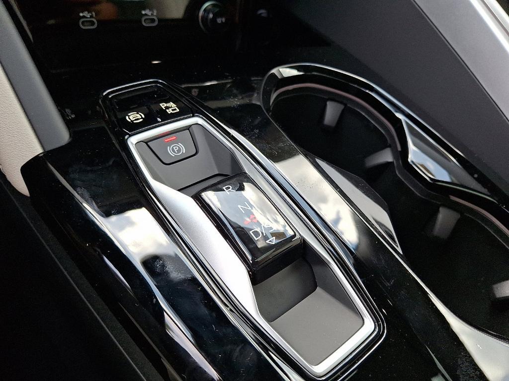 new 2025 Audi Q5 car, priced at $60,630