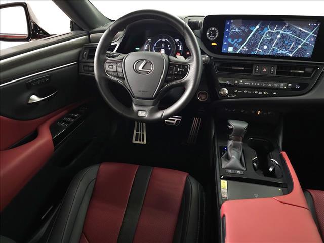 used 2025 Lexus ES 300h car, priced at $49,977