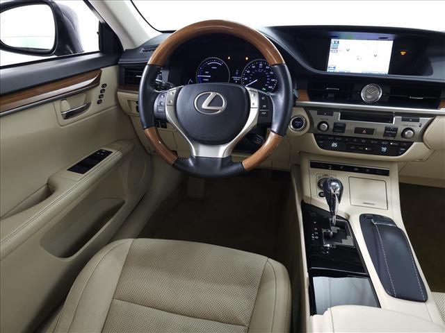 used 2014 Lexus ES 300h car, priced at $15,995