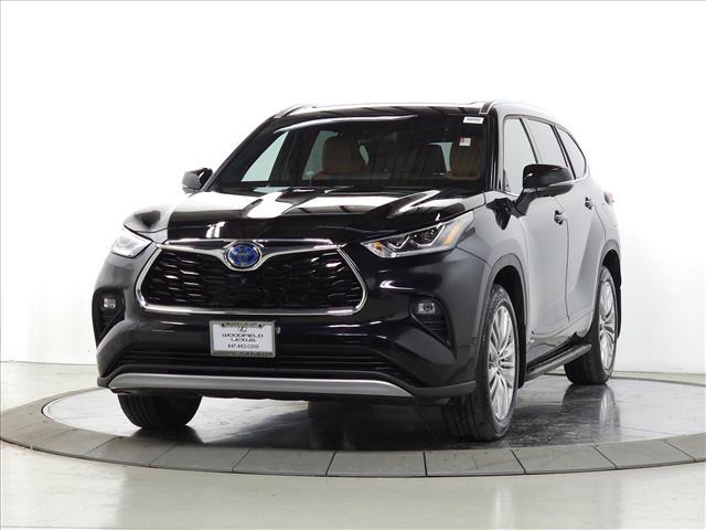 used 2024 Toyota Highlander Hybrid car, priced at $51,995