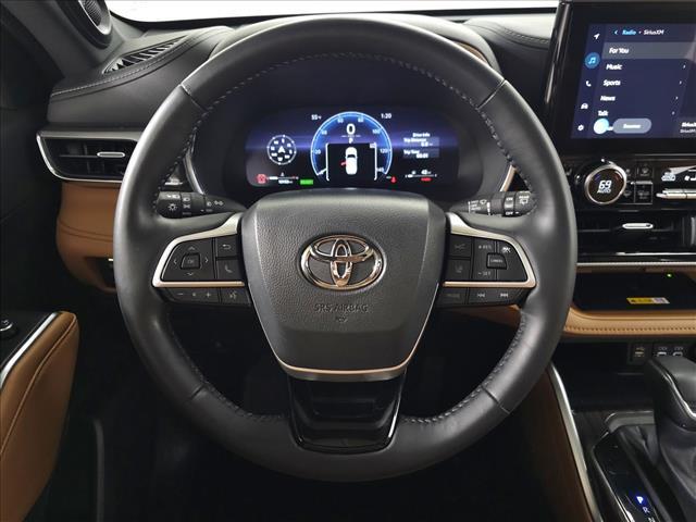 used 2024 Toyota Highlander Hybrid car, priced at $51,995
