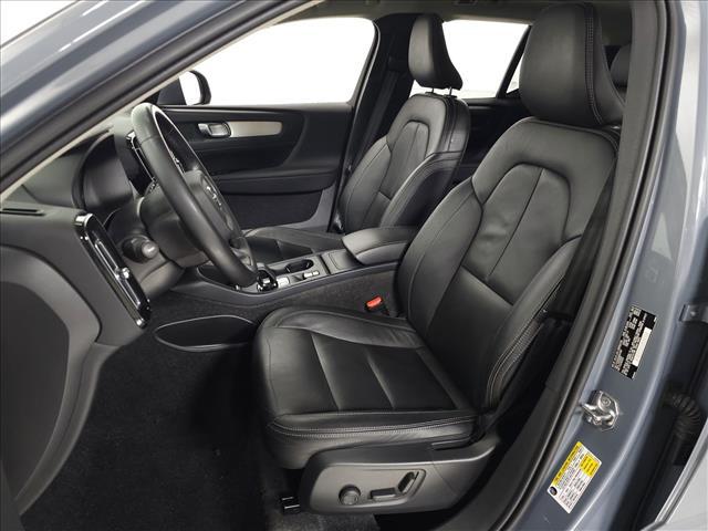 used 2022 Volvo XC40 car, priced at $19,995
