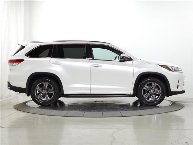 used 2019 Toyota Highlander car, priced at $30,408