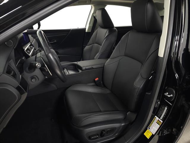 used 2025 Lexus ES 350 car, priced at $47,995