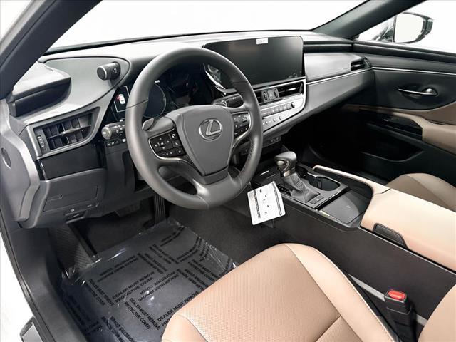 new 2025 Lexus ES 350 car, priced at $47,925