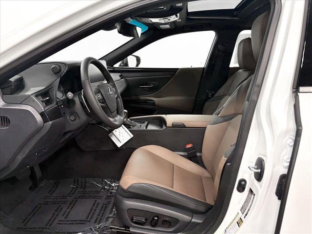 new 2025 Lexus ES 350 car, priced at $47,925