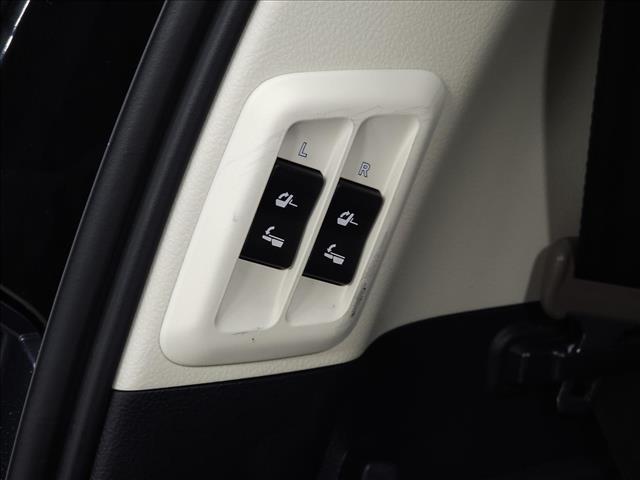 used 2022 Lexus GX 460 car, priced at $55,995