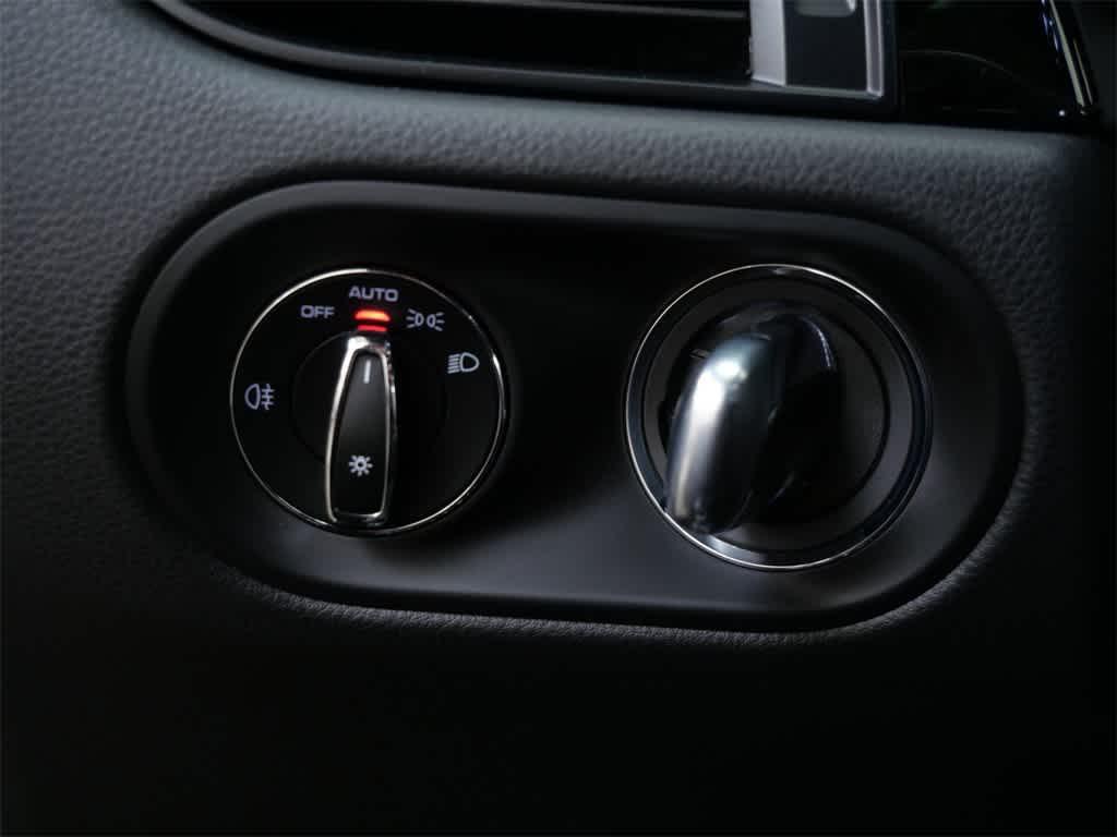 new 2025 Porsche Macan car, priced at $98,455