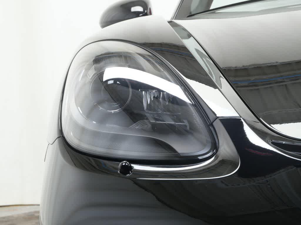 used 2023 Porsche 718 Spyder car, priced at $152,990