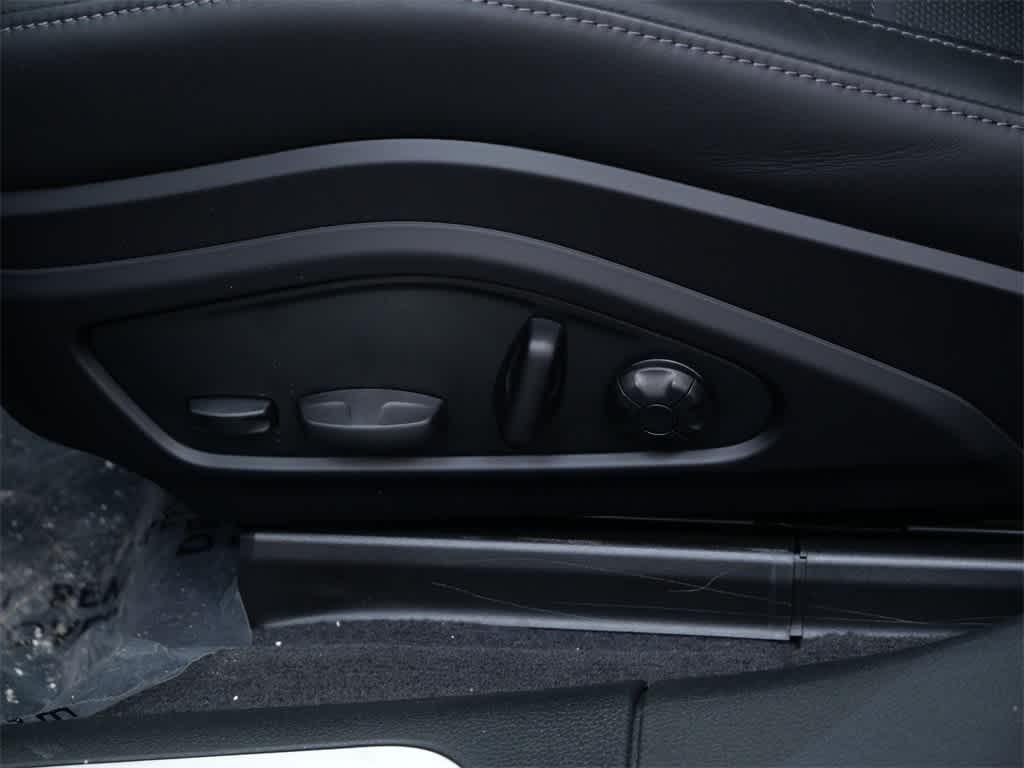 new 2025 Porsche Panamera car, priced at $136,425