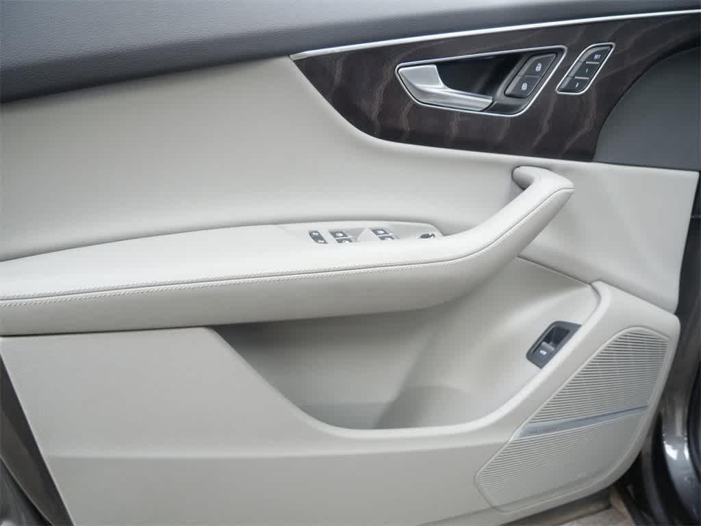 used 2021 Audi Q7 car, priced at $23,990