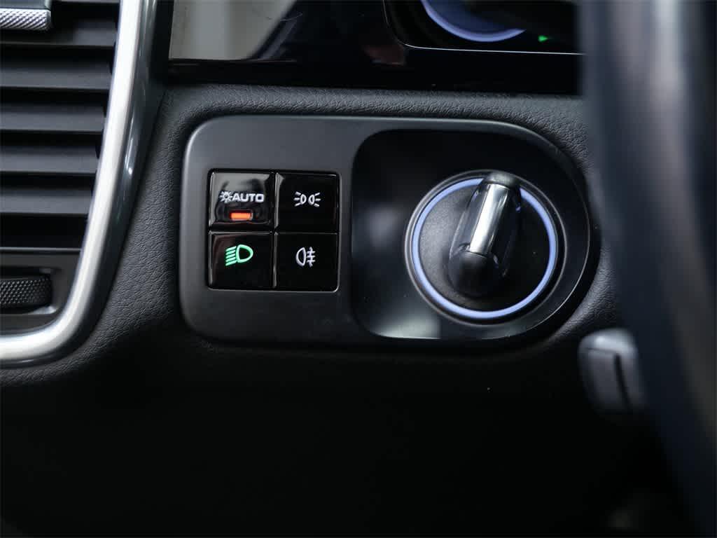 used 2020 Porsche Cayenne car, priced at $39,499