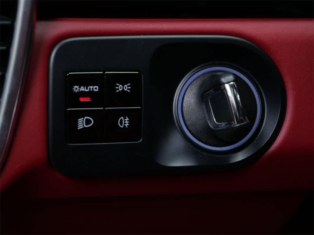 used 2021 Porsche Cayenne car, priced at $85,990