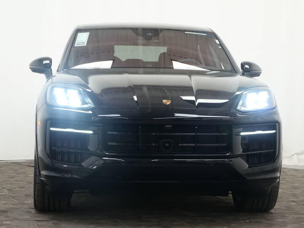 new 2025 Porsche Cayenne car, priced at $164,015