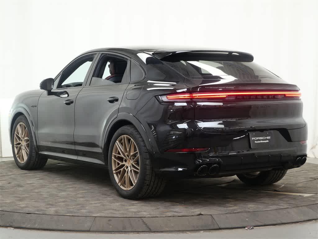 new 2025 Porsche Cayenne car, priced at $164,015