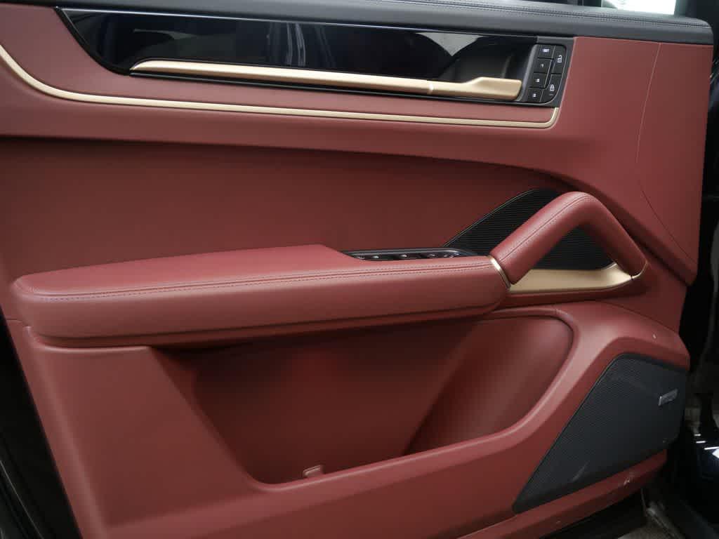 new 2025 Porsche Cayenne car, priced at $164,015