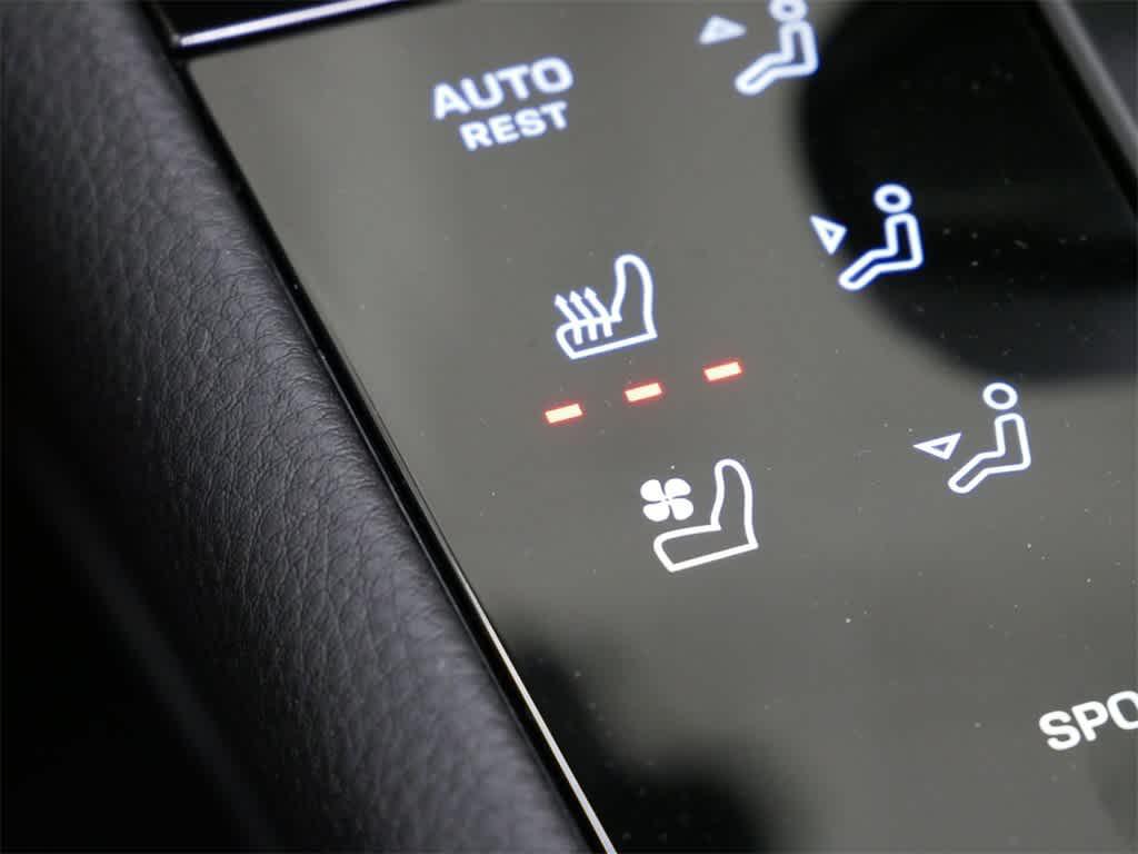 used 2025 Porsche Macan car, priced at $60,991